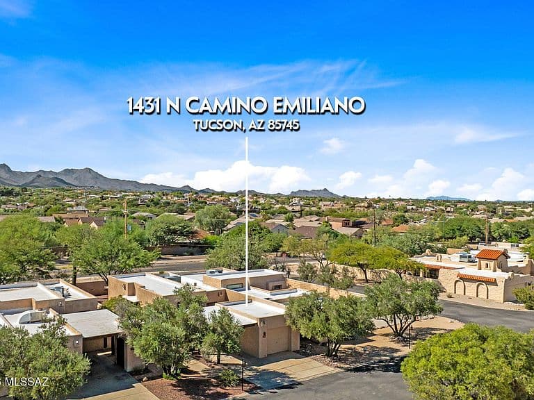 1431 N Camino Emiliano photo 1