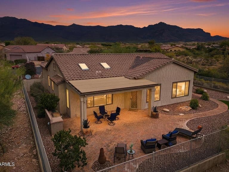 4332 S Las Villa Way photo 3