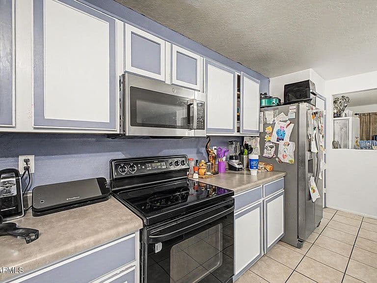 43557 W SAGEBRUSH Trail photo 5