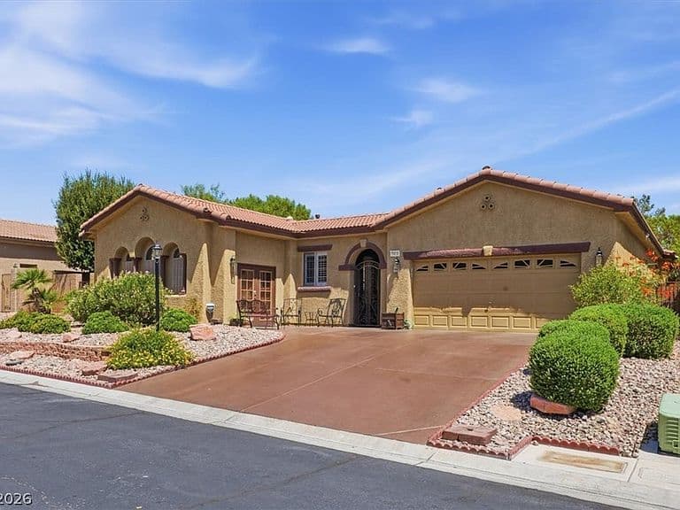 7414 Wild Horse Mesa Dr photo 2