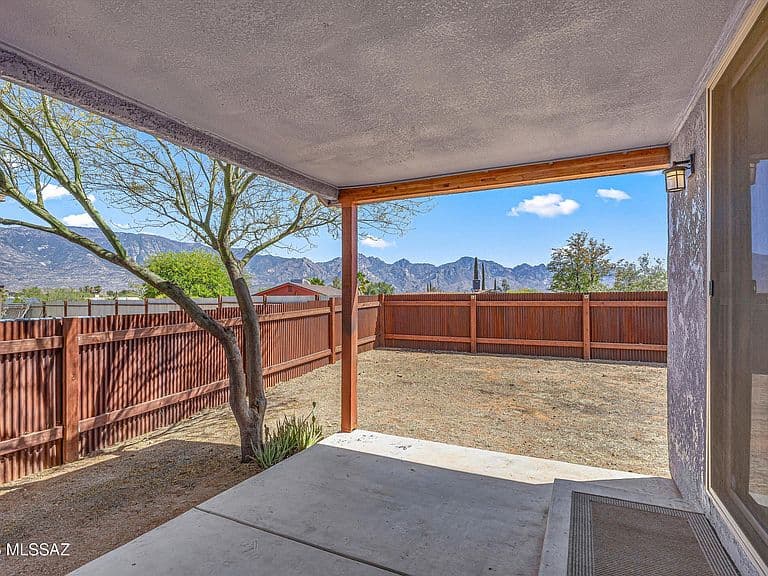 15751 N Twin Lakes Dr photo 5