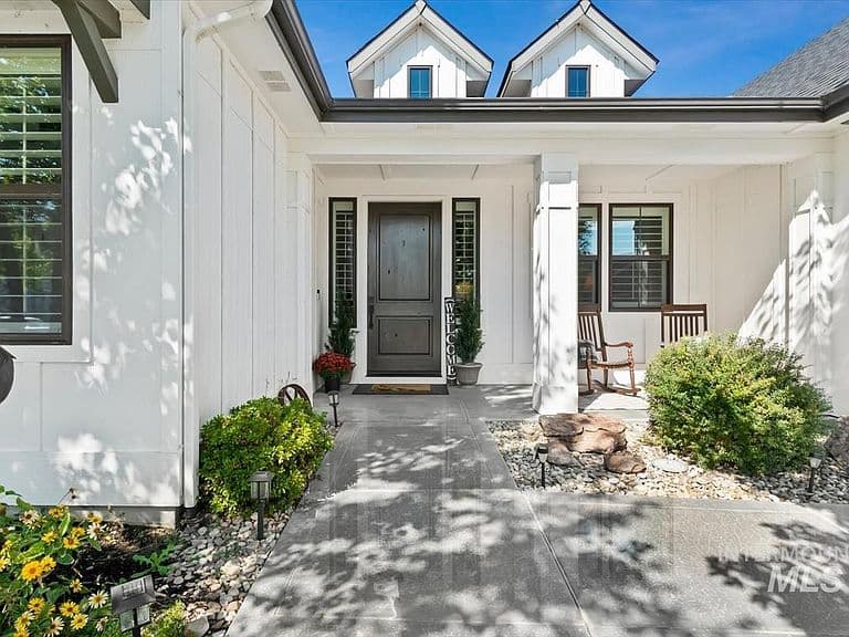 1133 N Cygnus Way photo 2