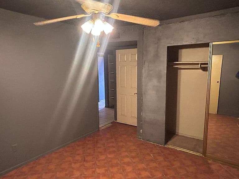 5212 W Vernon Ave photo 4