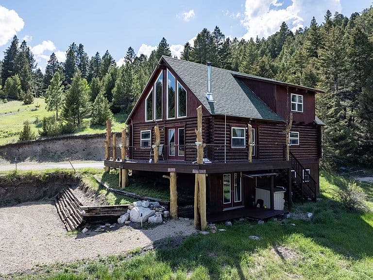 7210 Spring Creek Trl photo 1