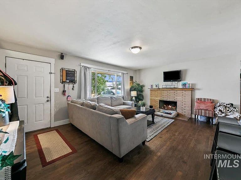 3902 W Saint Andrews Dr photo 4