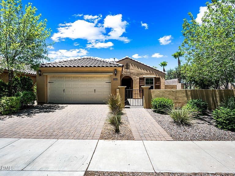 5032 S Curie Way photo 1
