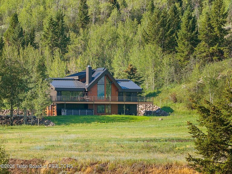 1325 Munger Mountain Rd photo 4