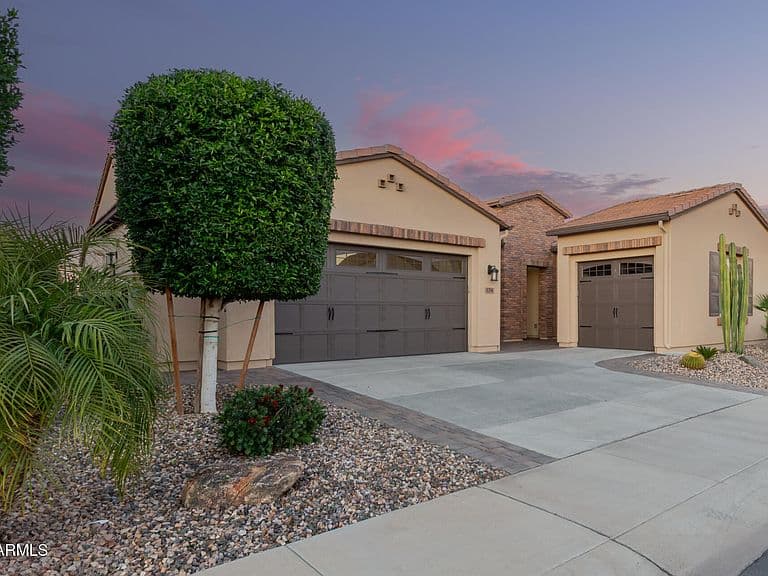 174 E ATACAMA Lane photo 2
