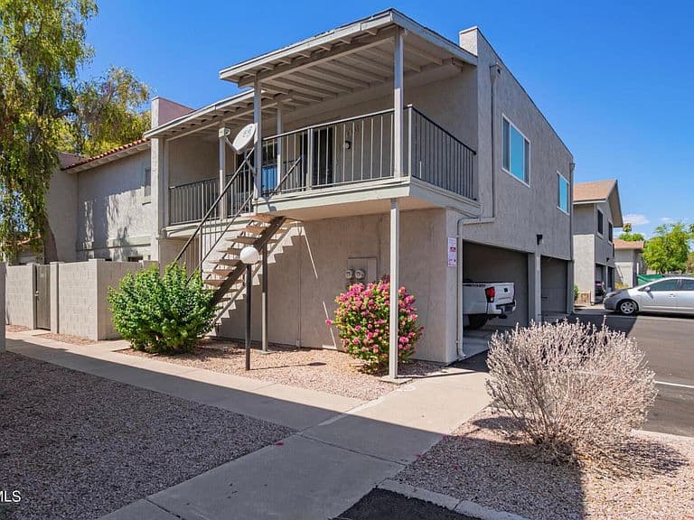 1015 N GRANITE REEF Road N #13 photo 2