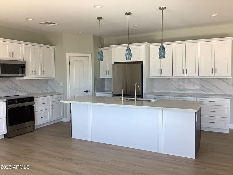 3745 N COCOPA Drive photo 3