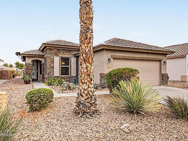 22585 W MOONLIGHT Path photo 2