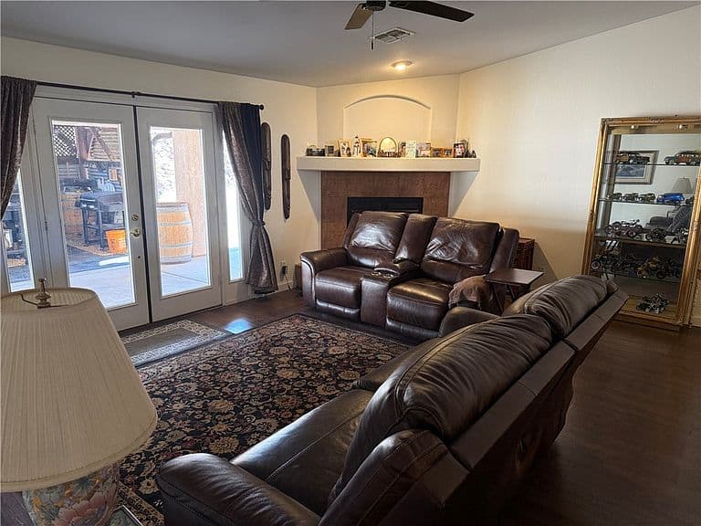 298 North Ridge Cove photo 2