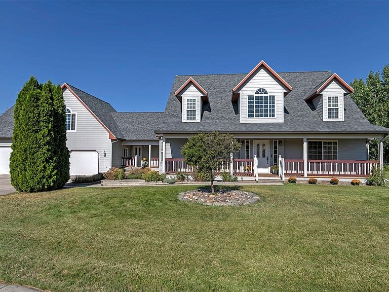 10019 Equestrian Way photo 4
