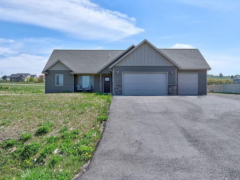 2997 Ranger Dr photo 1