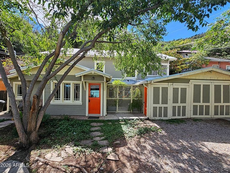 416C Perley Street photo 1