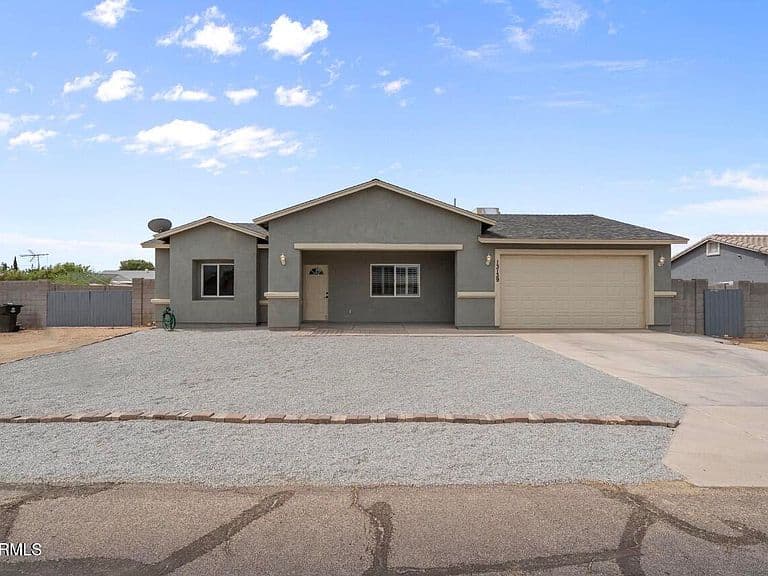 13139 W TUCKEY Lane photo 2