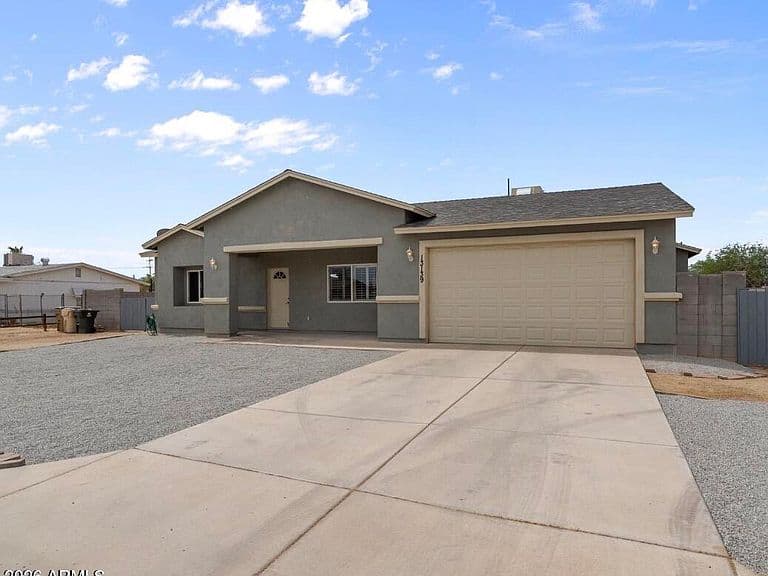 13139 W TUCKEY Lane photo 1