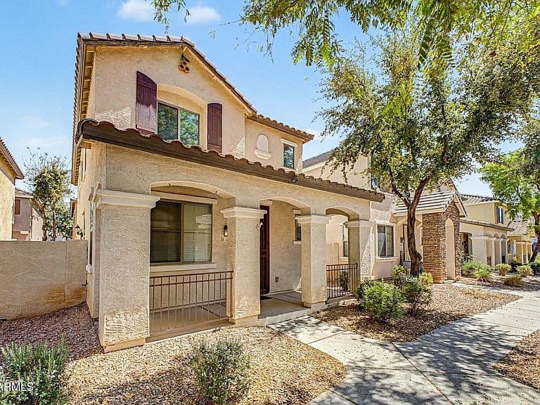 108 E PALOMINO Drive photo 3