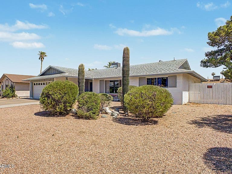 1171 E BELL DE MAR Drive photo 2