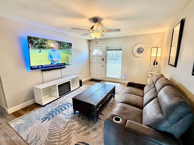 758 E BRENDA Drive photo 3