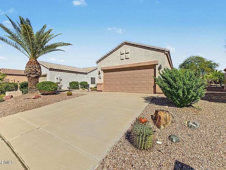 20613 N SHADOW MOUNTAIN Drive photo 3