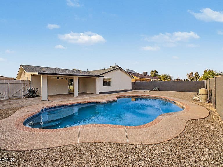 7809 W MONTEREY Way photo 2