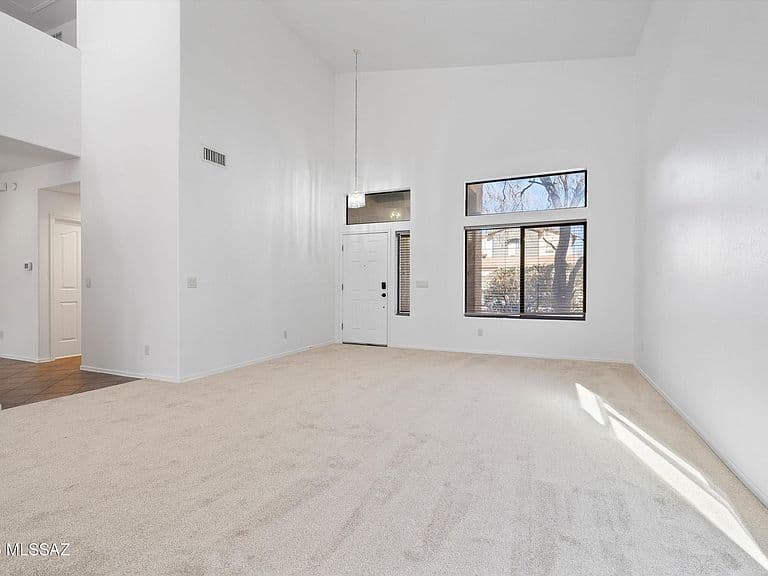 10538 E Ravenswood St photo 3