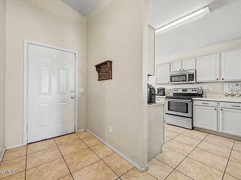 3120 W PECAN Road photo 4
