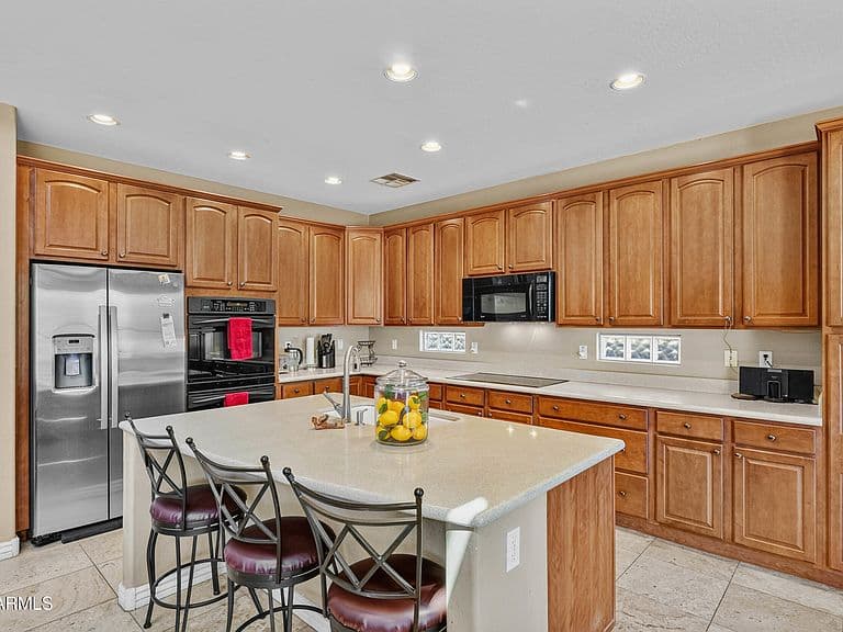 8513 W DESERT ELM Lane photo 4