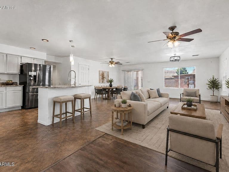 1432 W PARK Avenue photo 4
