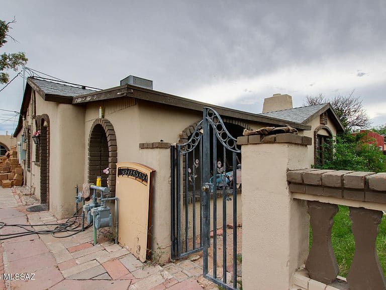419 W Palmdale St photo 5