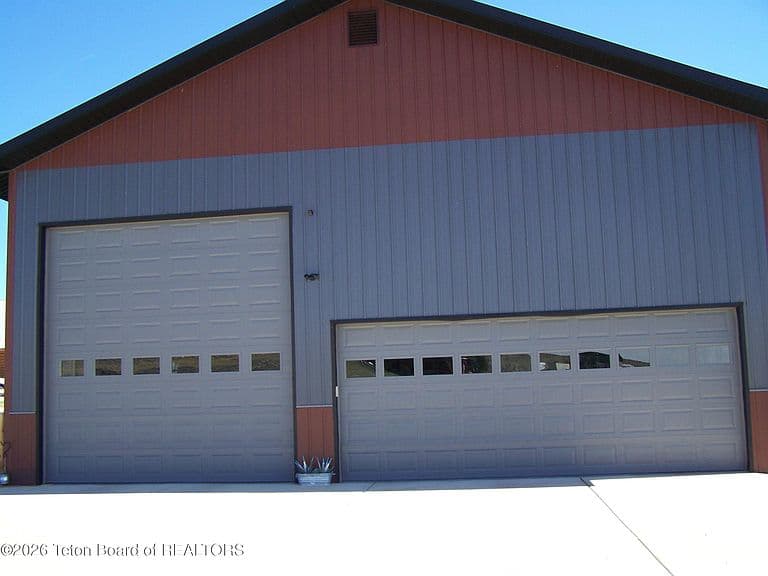 110 Merrimac Trl photo 3