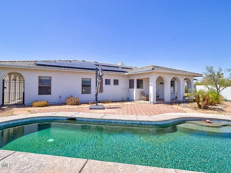 20701 W BLACK KNOB Street photo 1