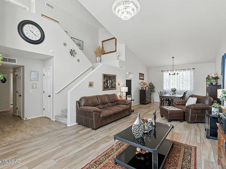 9469 N Crestone Dr photo 4