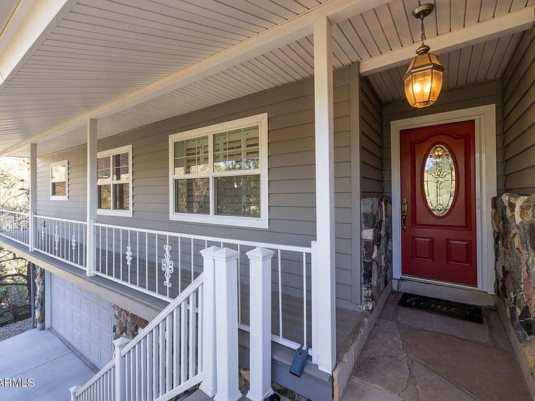 4914 BEAR Way photo 1