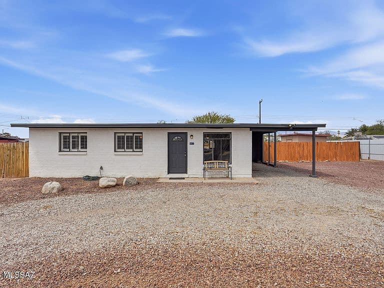 6417 E Calle Herculo photo 4