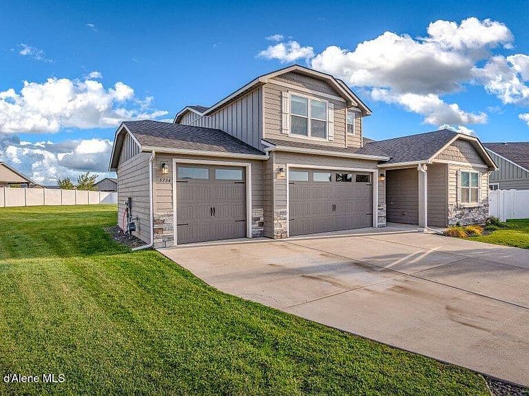 5734 W Lujack Way photo 2