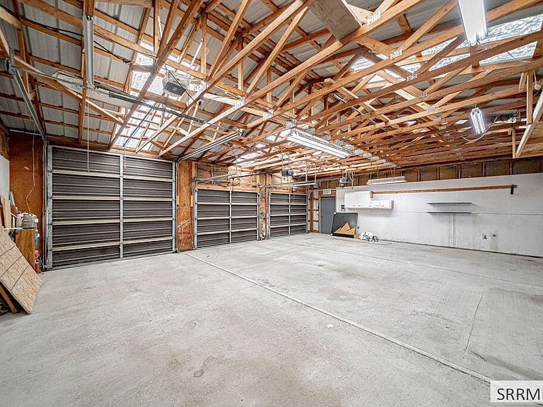 3954 N Gateway Dr photo 5
