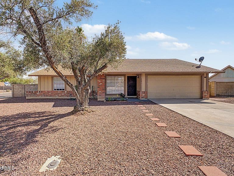 4001 W Villa Rita Drive photo 1