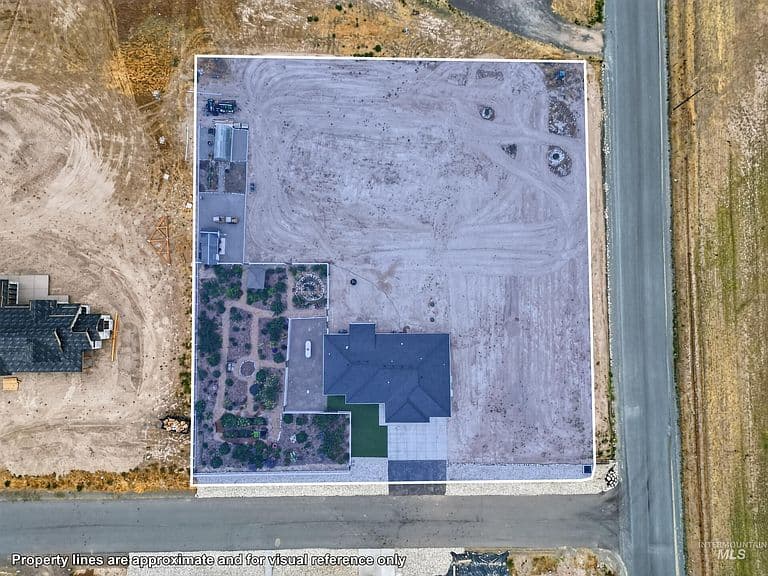 3377 E 3119 N photo 4