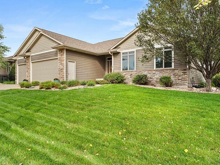 8012 S Grass Creek Dr photo 3