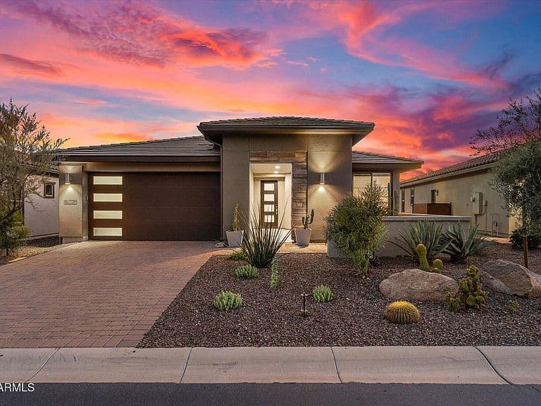 17527 E Silver Sage Lane E photo 1