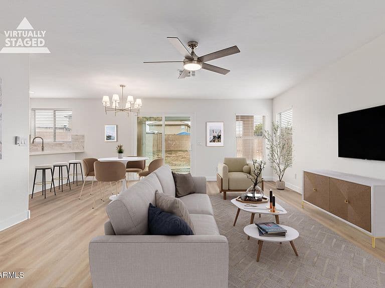 12930 N PALM Street photo 4