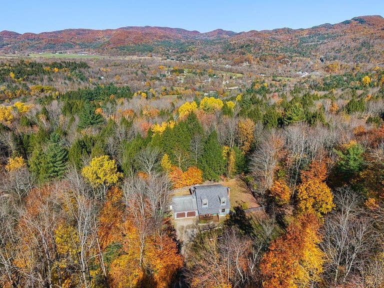 114 Robbins Mtn Extension photo 5