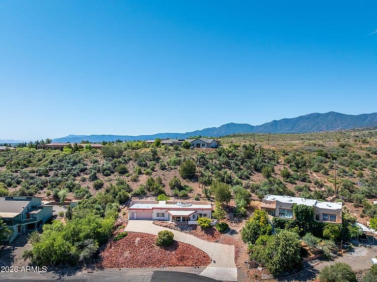 201 E PAPAGO Lane photo 3