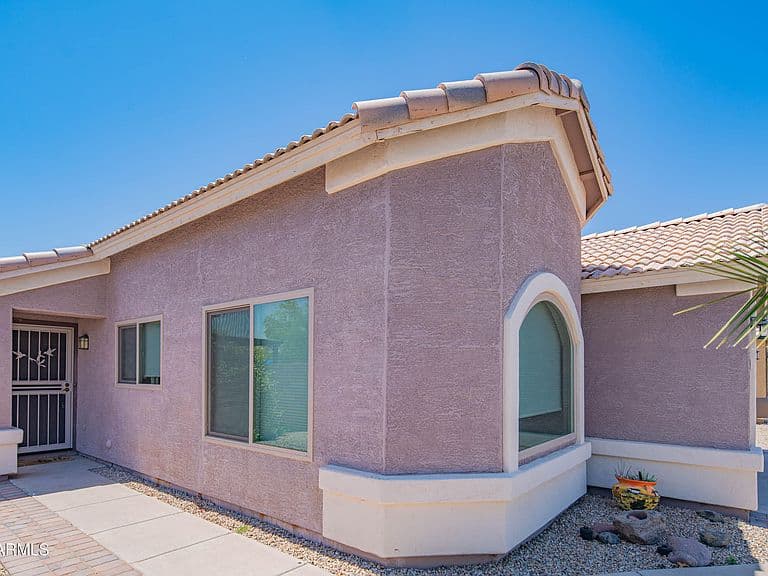 1541 E PEREGRINE Trail photo 5