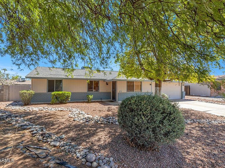 1124 W NOPAL Place photo 4