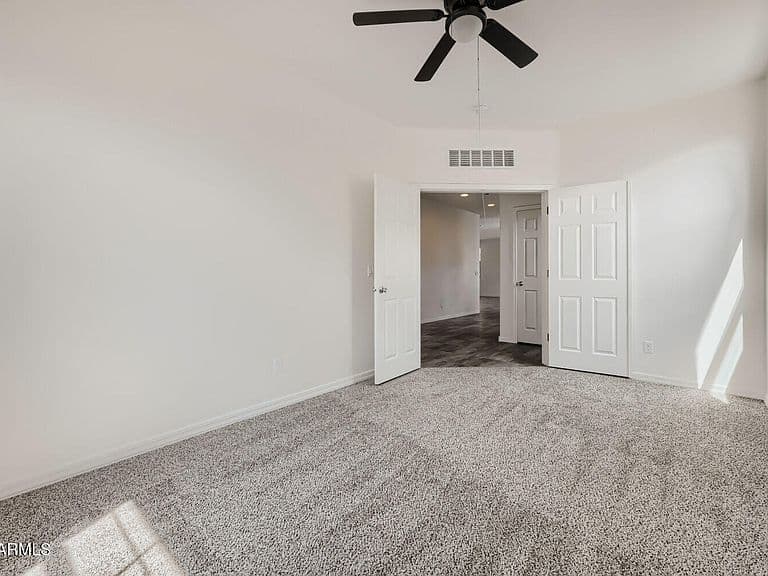 16379 W Latham Street photo 3