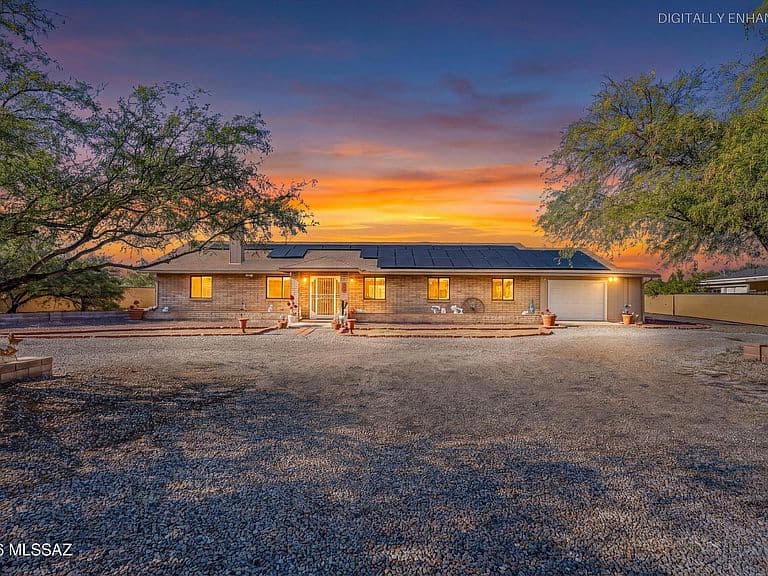 15694 N Twin Lakes Dr photo 2