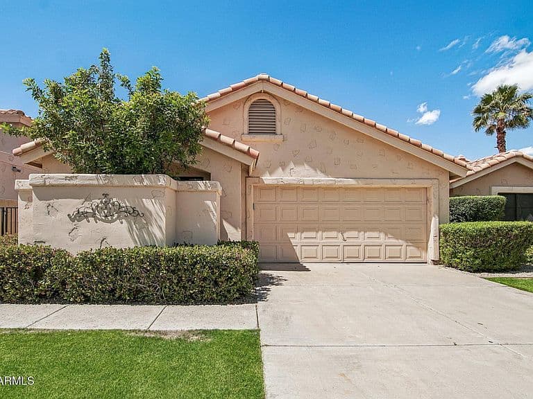 12750 N 95TH Way photo 2